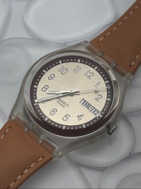 Swatch Watch - GE700 - CROISSANT HOT